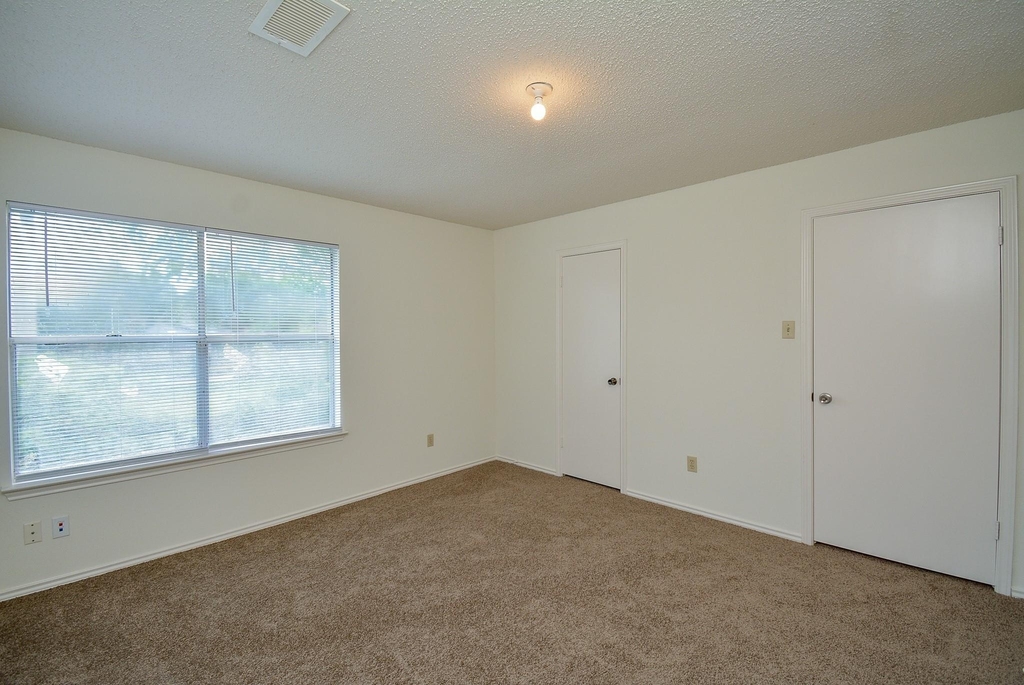 2314 Bent River Drive - Photo 12