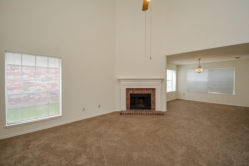 2314 Bent River Drive - Photo 2