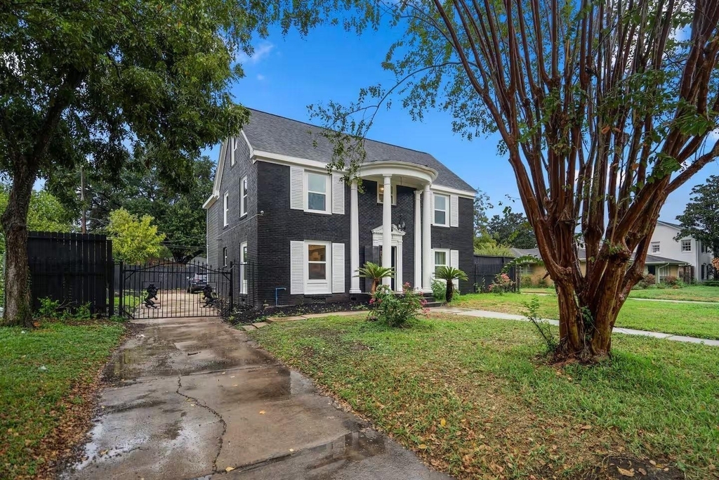 3741 Charleston Street - Photo 1