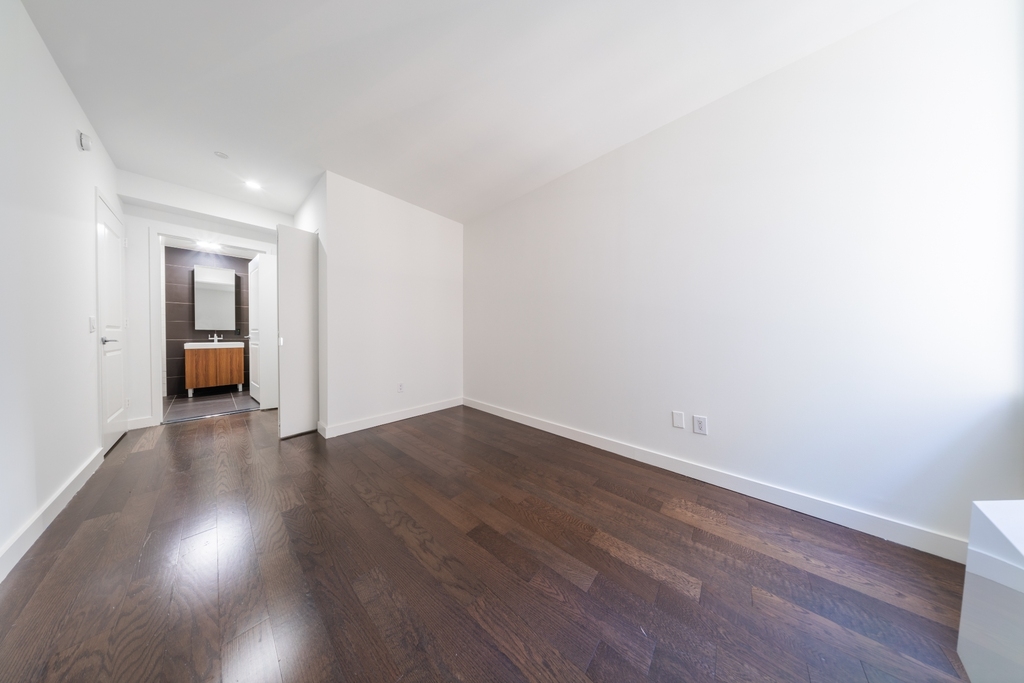 116 John Street - Photo 0