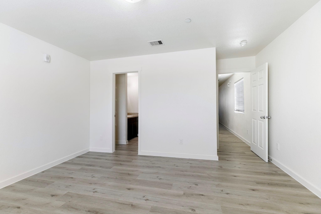 21155 Gosling Road - Photo 11