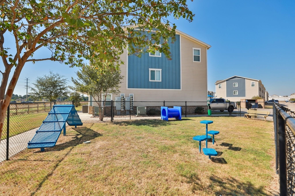 21155 Gosling Road - Photo 24