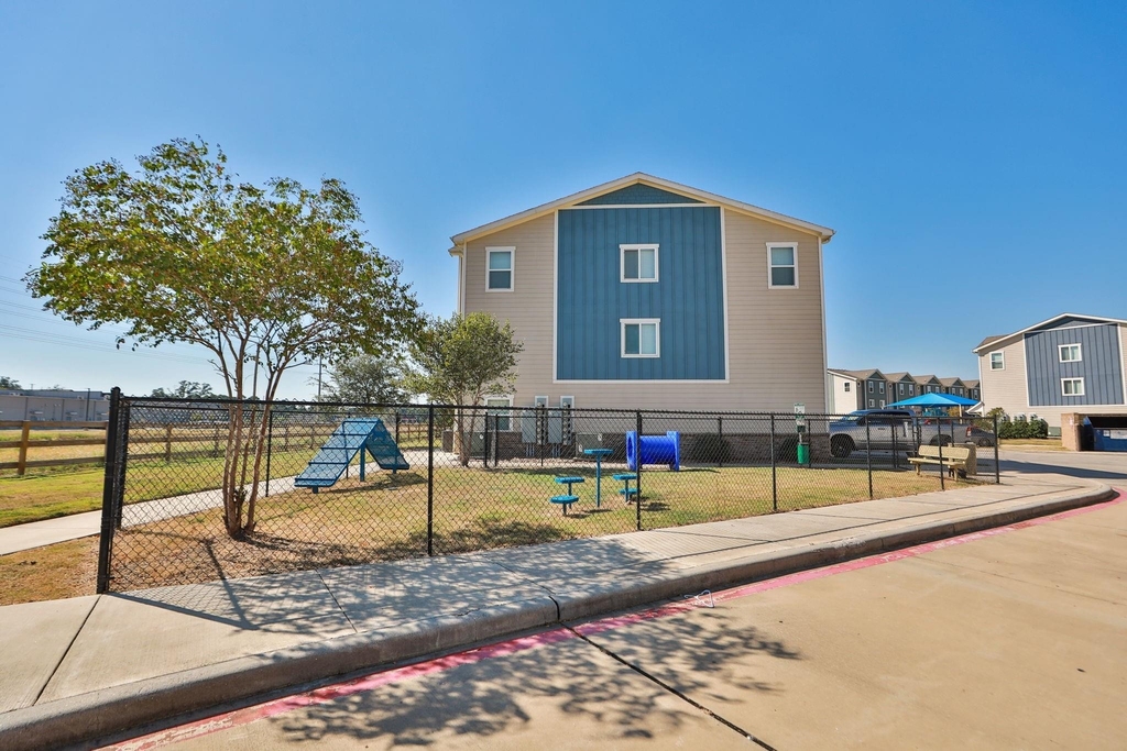 21155 Gosling Road - Photo 23