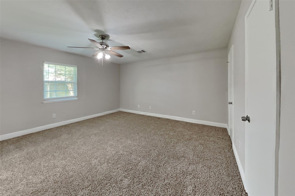 16911 Cairngale Street - Photo 7