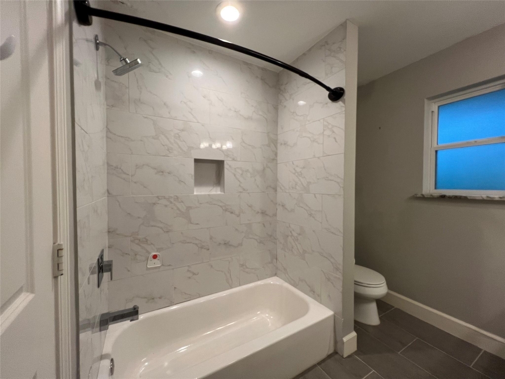 5122 Lymbar Drive - Photo 8