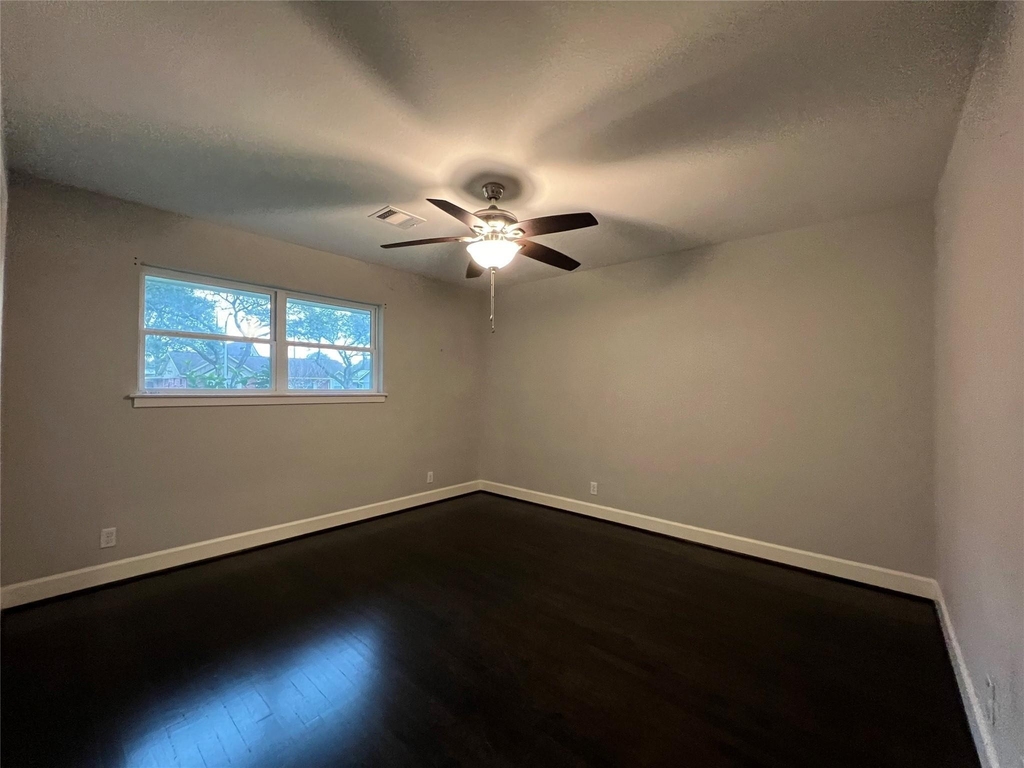 5122 Lymbar Drive - Photo 5