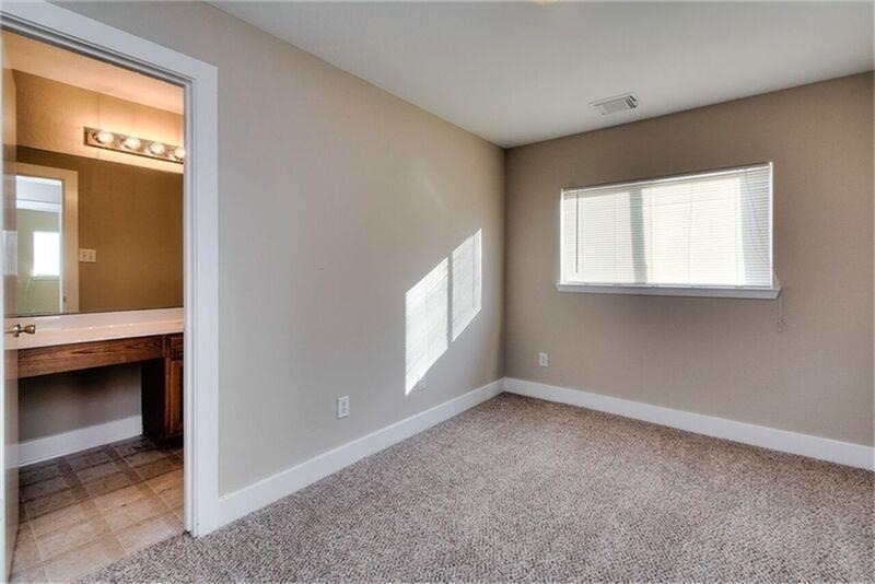 11917 Longwood Garden Way - Photo 11