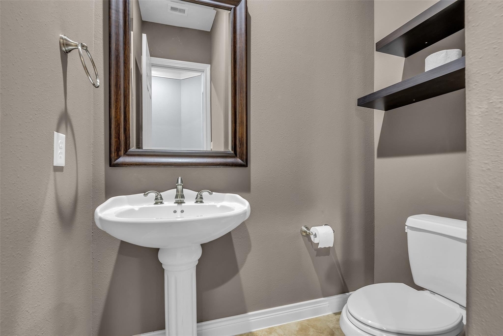 5724 Kansas Street - Photo 11