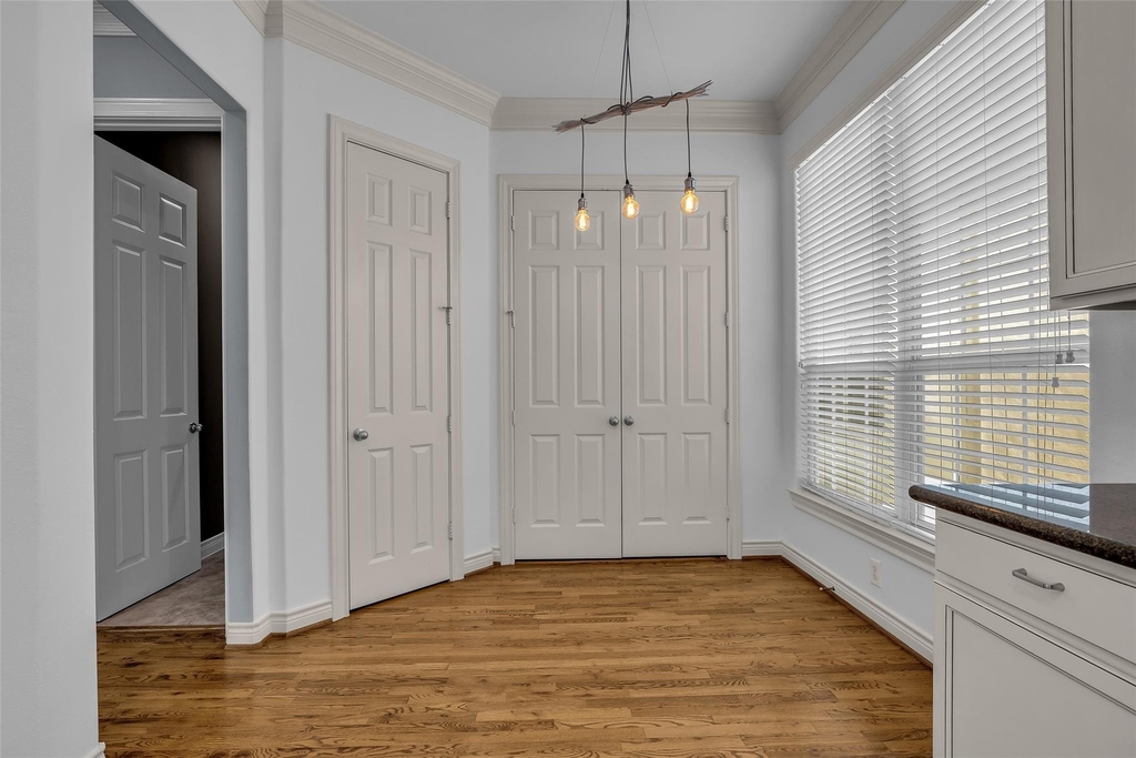 5724 Kansas Street - Photo 10