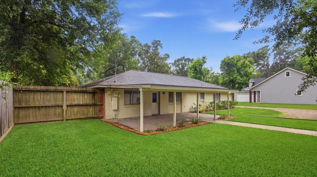1511 Sungail Drive - Photo 38