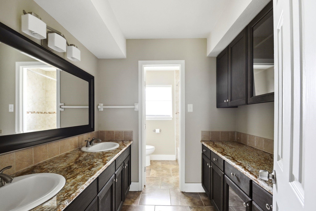 1511 Sungail Drive - Photo 22