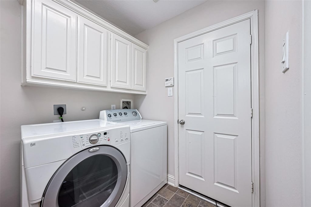 5547 Cranston Court - Photo 19