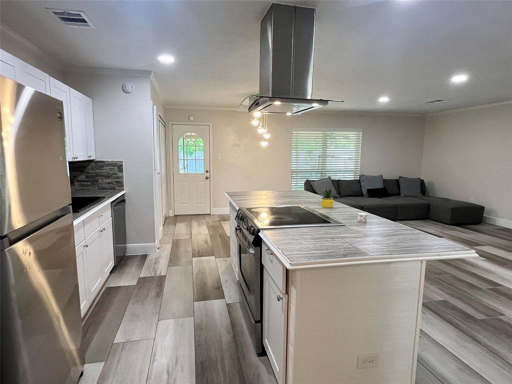 4407 Kevinkay Drive - Photo 5