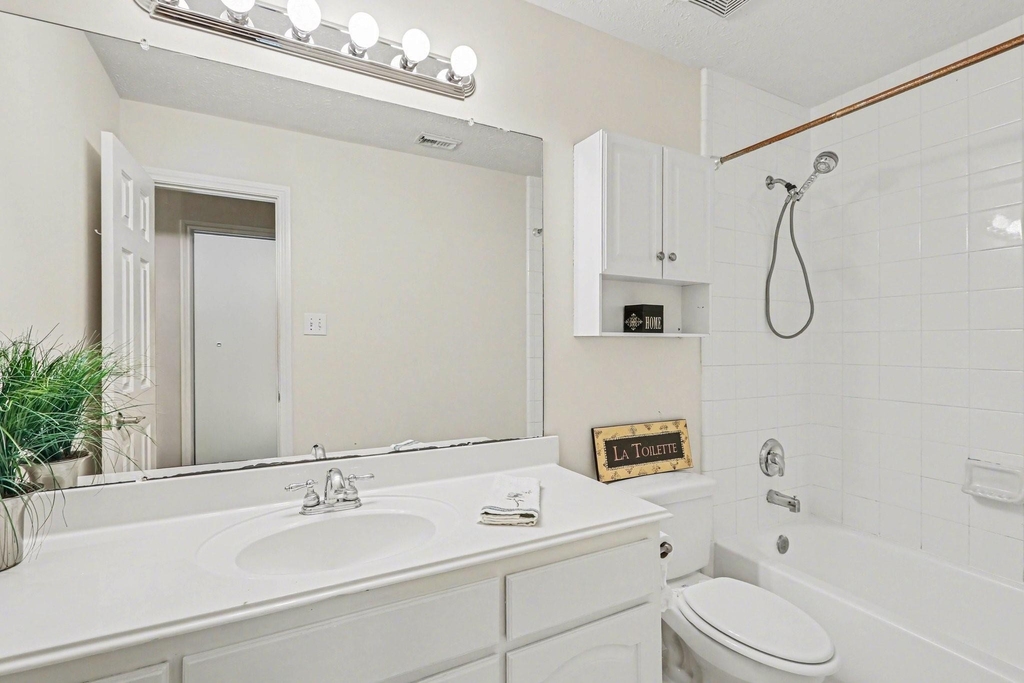16434 Redcrest Drive - Photo 17