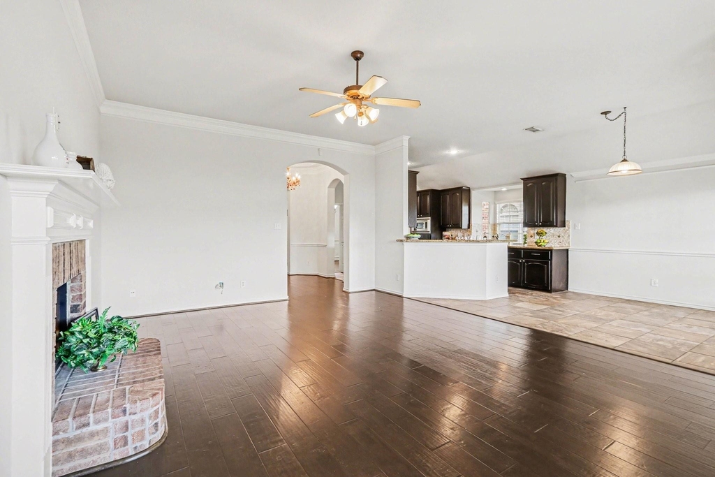 16434 Redcrest Drive - Photo 9
