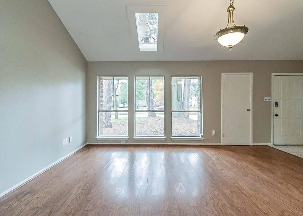 14410 Louetta Road - Photo 8