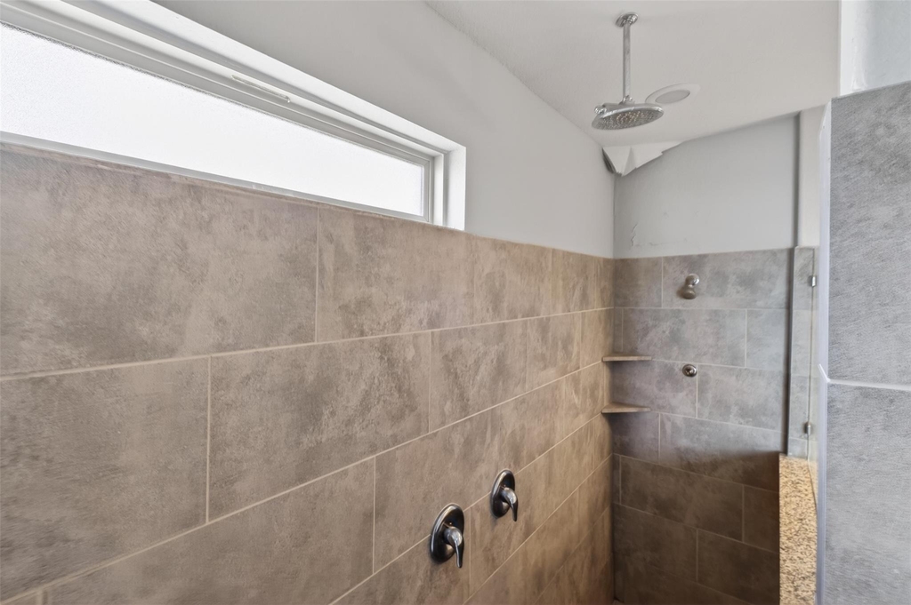 5202 Rue Dela Croix Drive - Photo 24