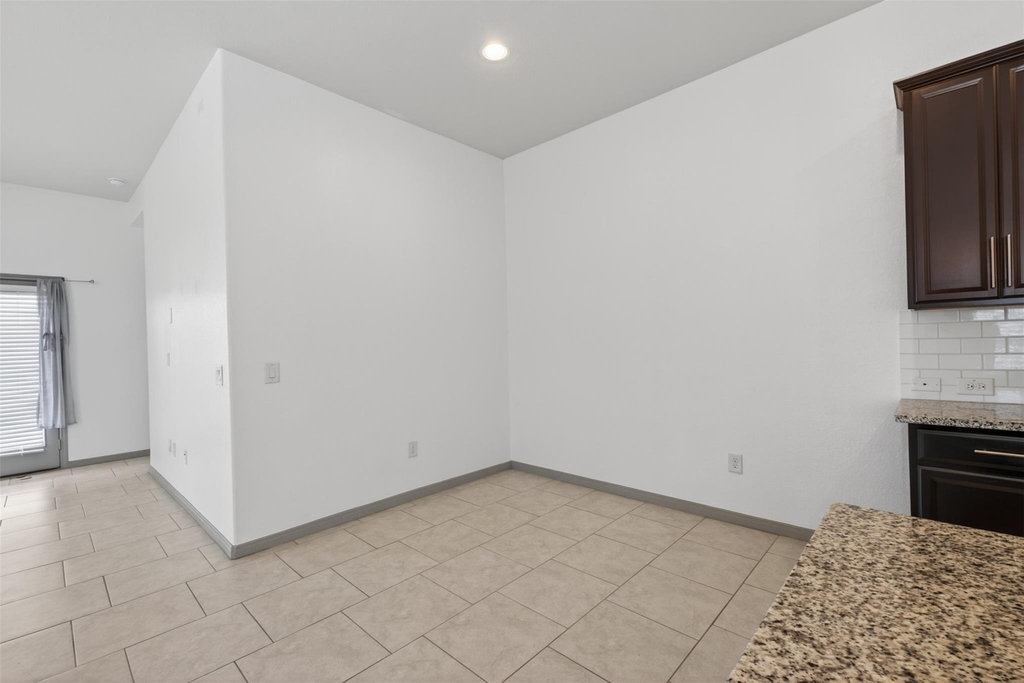5202 Rue Dela Croix Drive - Photo 11