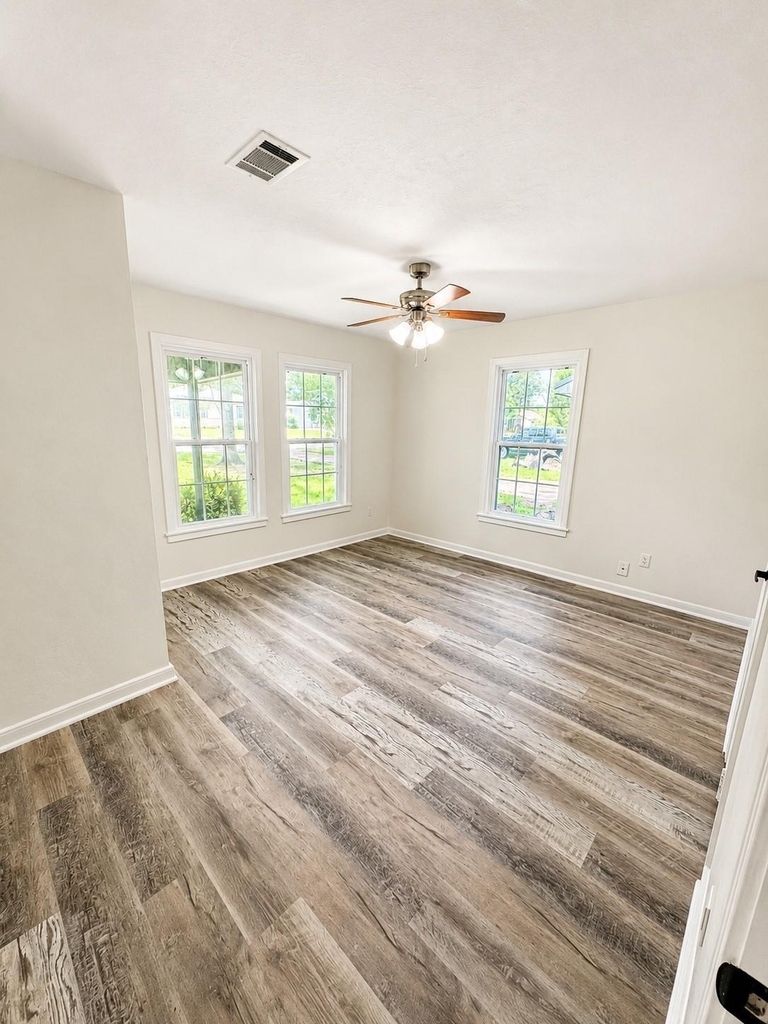 1007 Cowan Ave Avenue - Photo 5