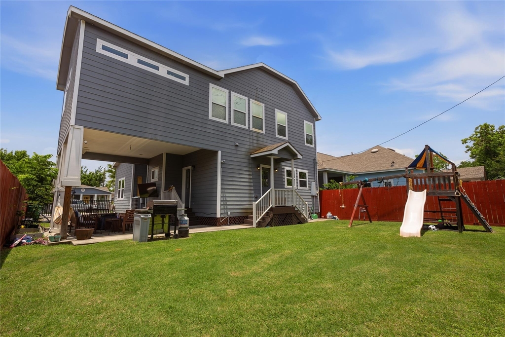 704 Vincent Street - Photo 35
