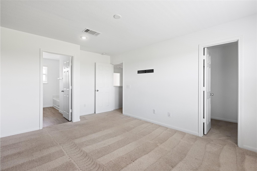 7323 Heath Knoll Lane - Photo 9
