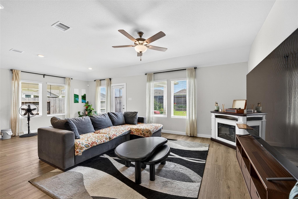 6342 Buffalo Bend Lane - Photo 23