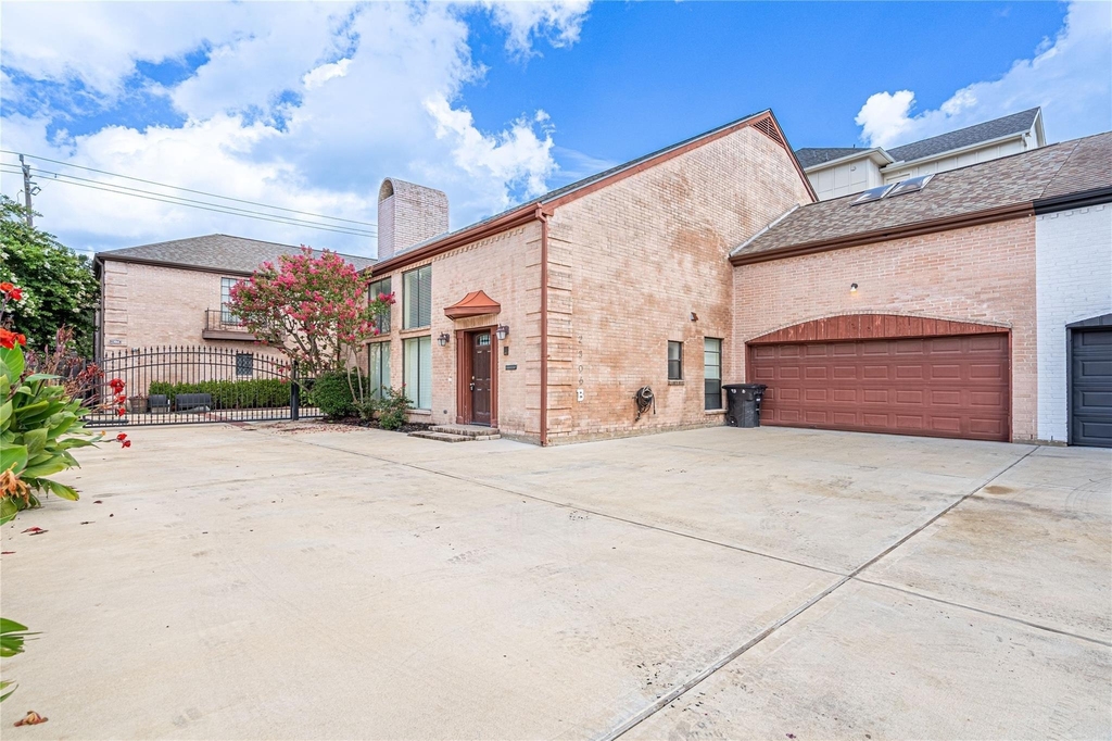 2306 Potomac Drive - Photo 3
