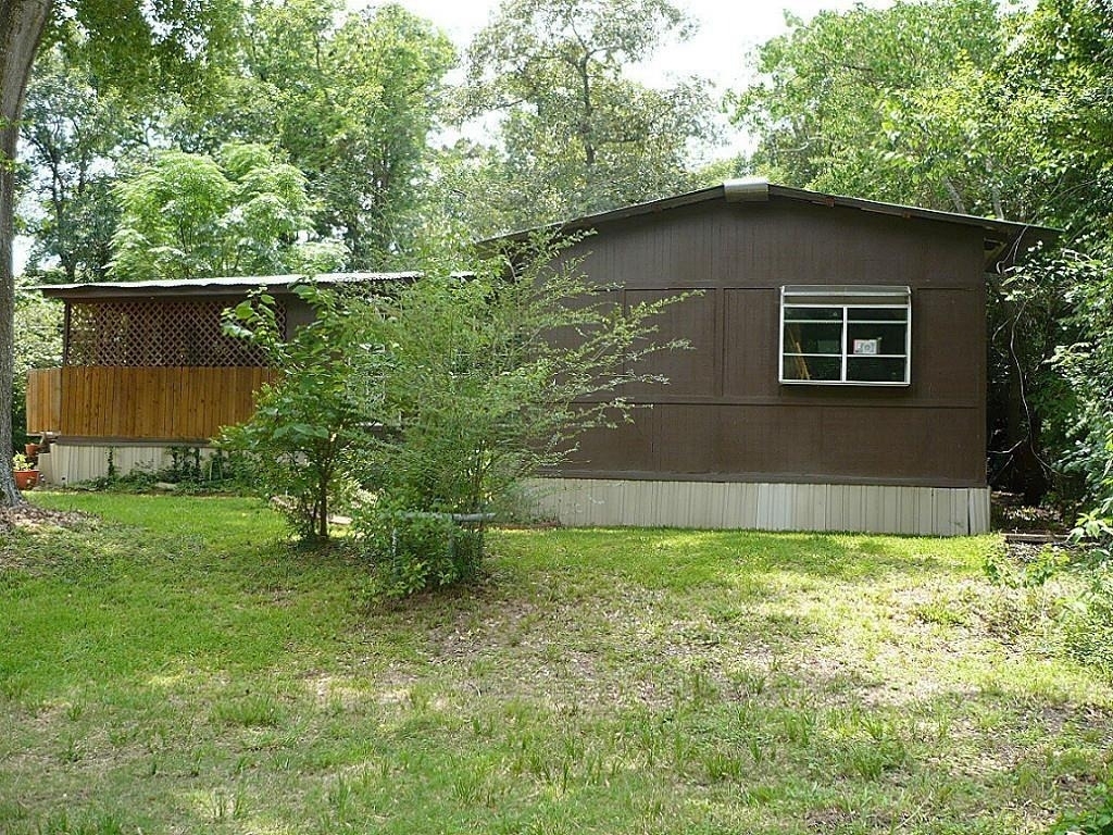 1641 Decker Street - Photo 0