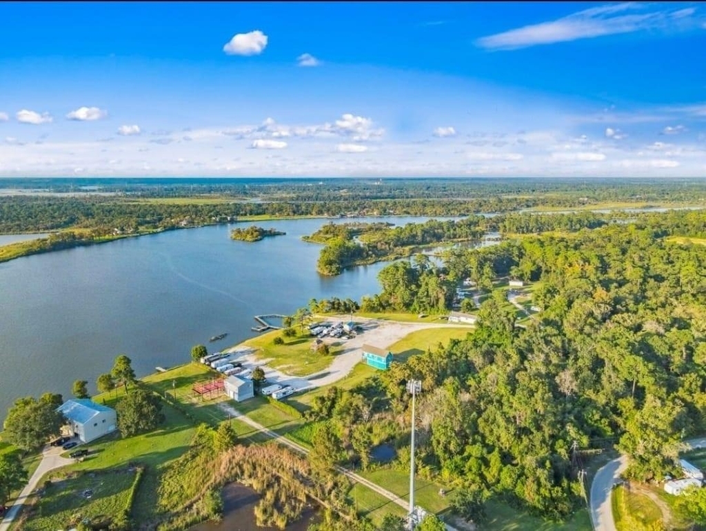 1322 Clear Lake Road - Photo 4