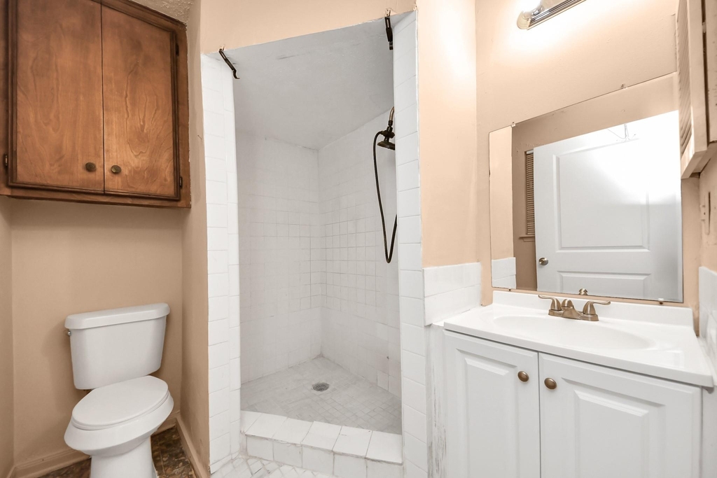 9126 Willow Meadow Drive - Photo 10