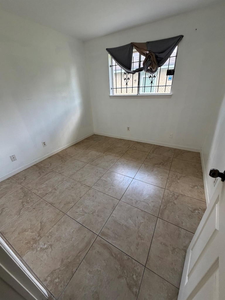 7106 Haverton Drive - Photo 9