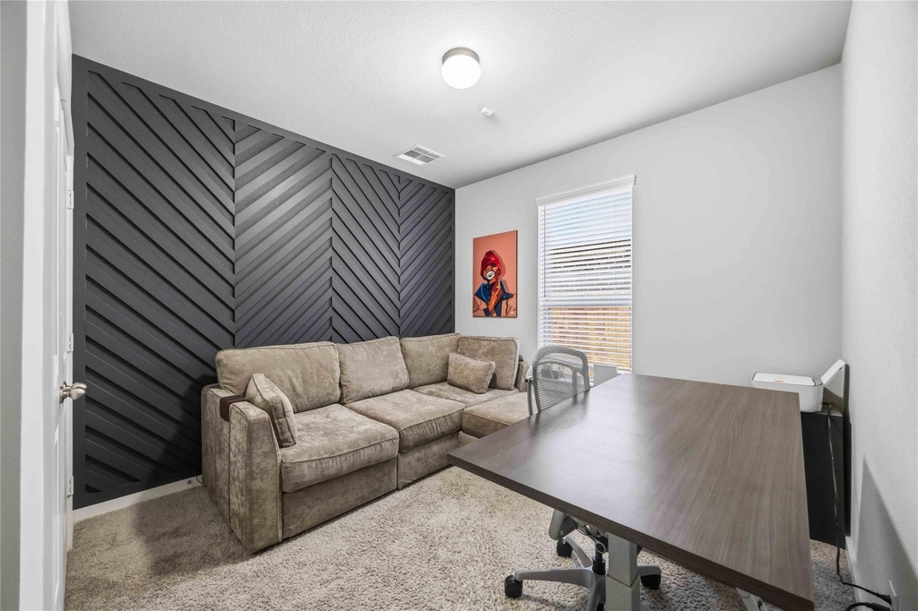 16427 Apache Woods Way - Photo 0