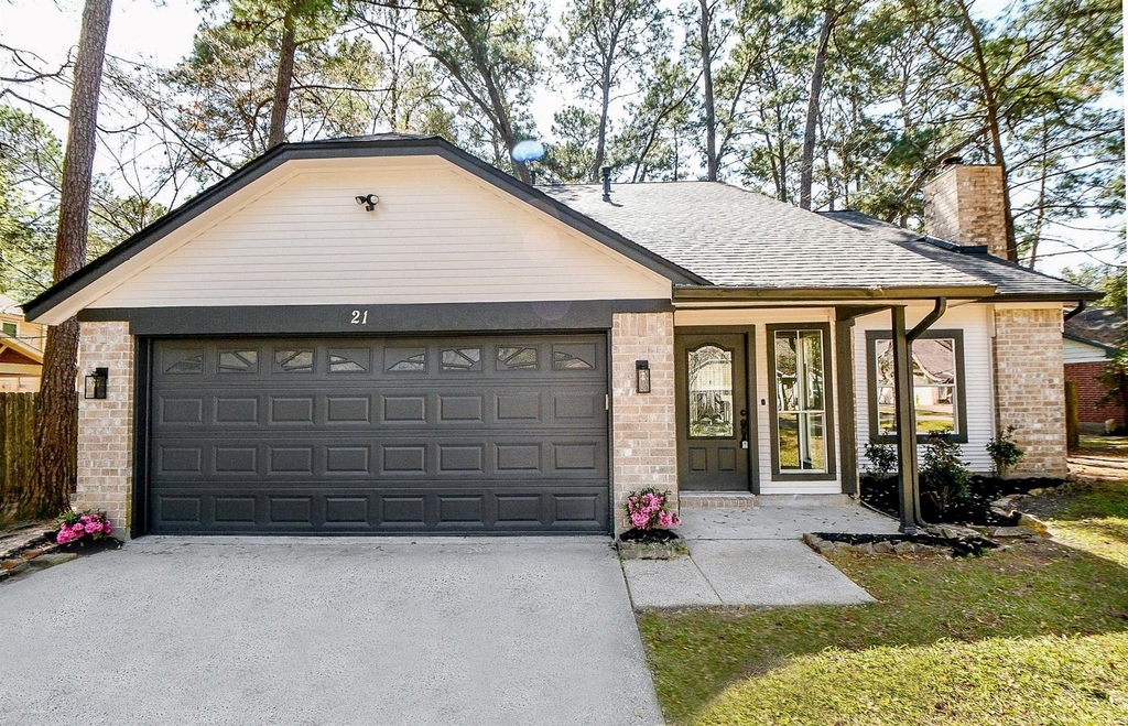21 Edgewood Forest Ct - Photo 0