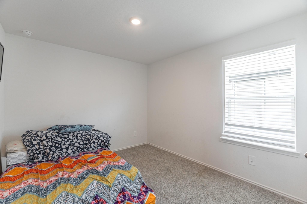 4318 Freya Pointe Drive - Photo 23