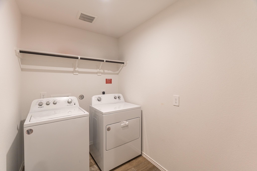 4318 Freya Pointe Drive - Photo 24