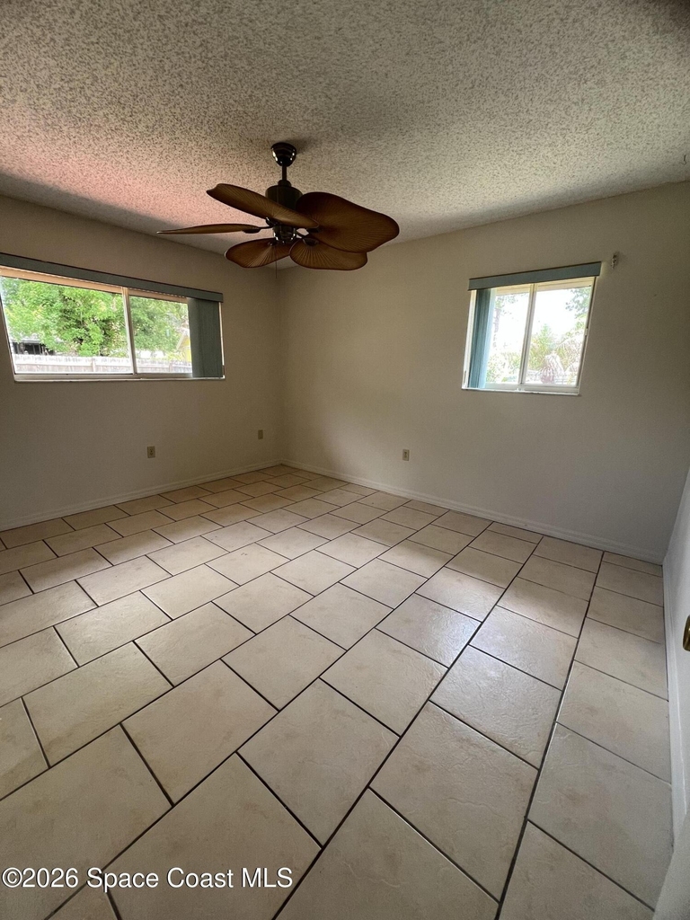 6485 Manila Drive - Photo 15