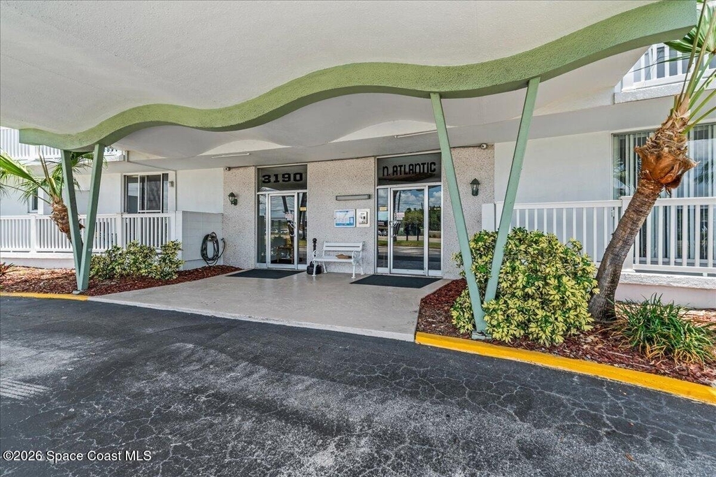 3190 N Atlantic Avenue - Photo 2