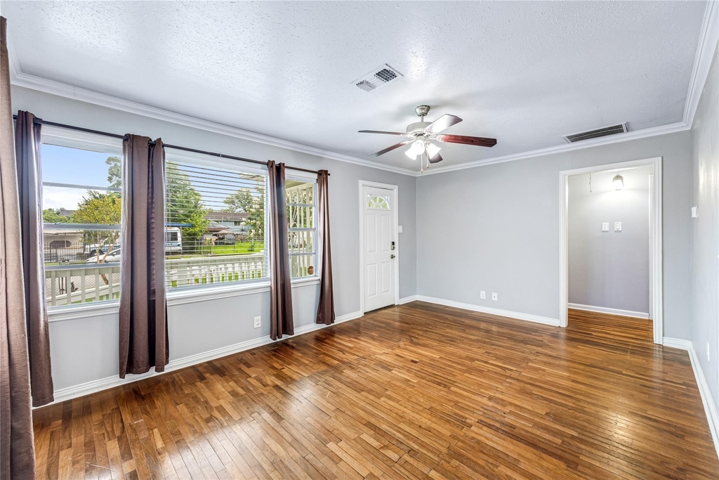 4019 Billingsley Street - Photo 3