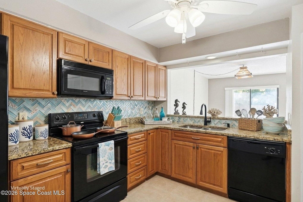 2653 Elliot Way - Photo 20