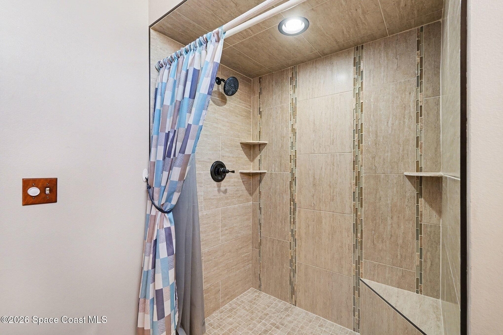 2653 Elliot Way - Photo 17