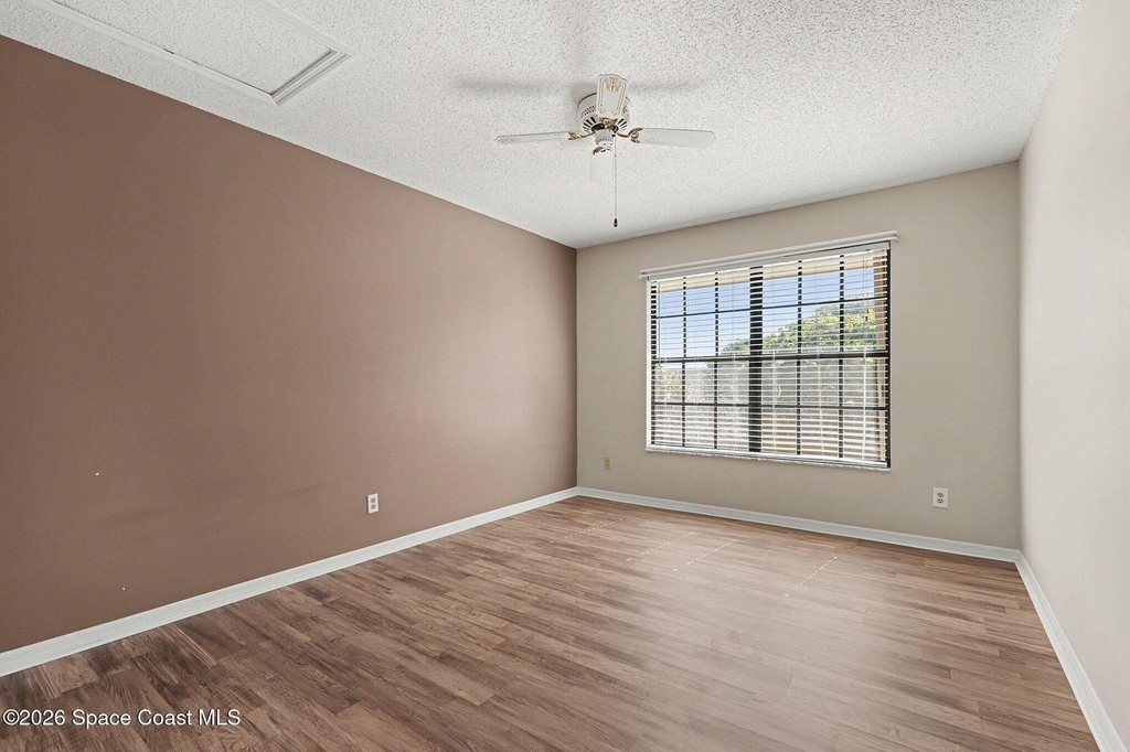 2653 Elliot Way - Photo 24