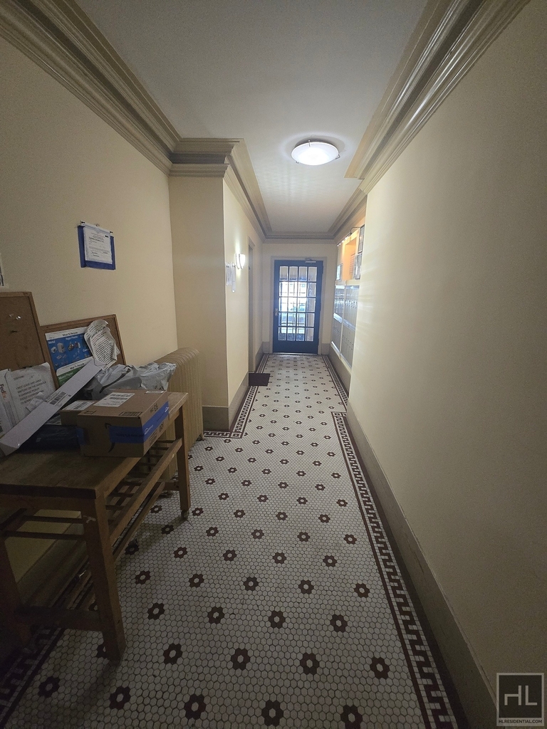 West 79 Street - Photo 9