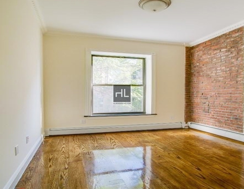 West 103rd Street - Photo 1