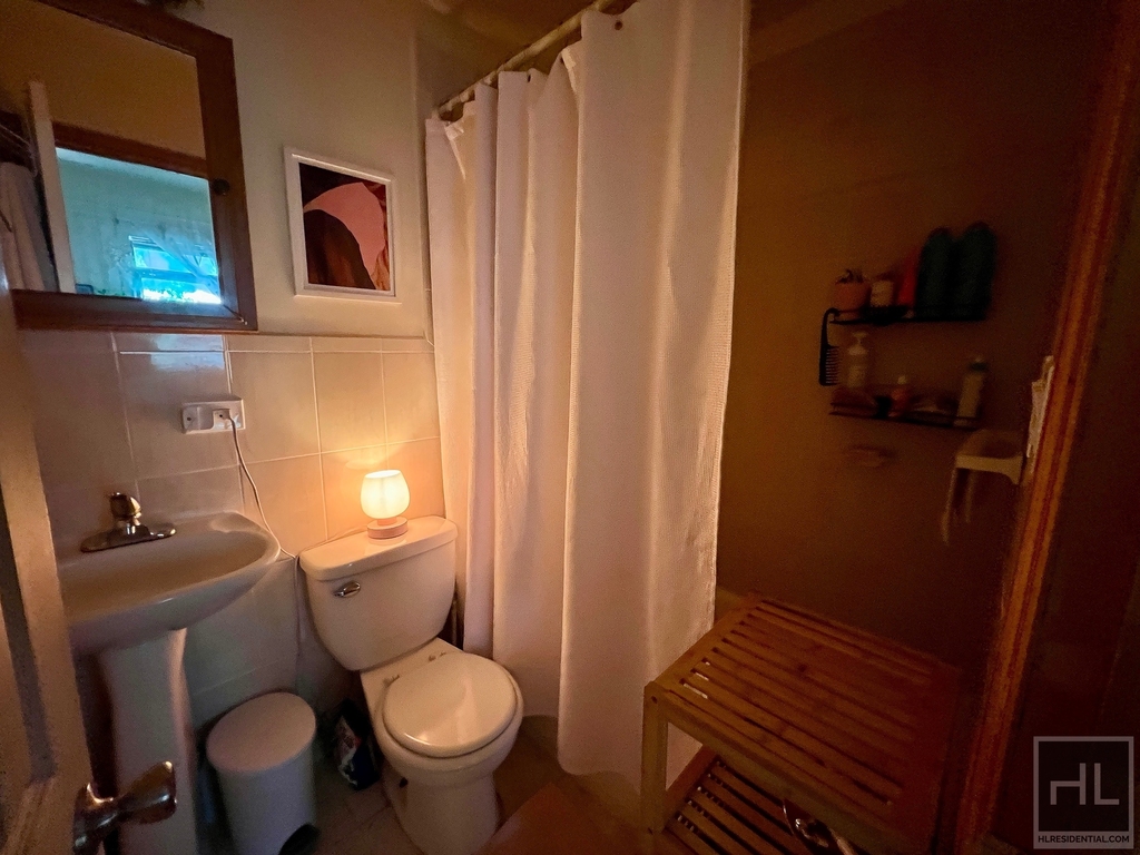 6 Brevoort Place - Photo 6