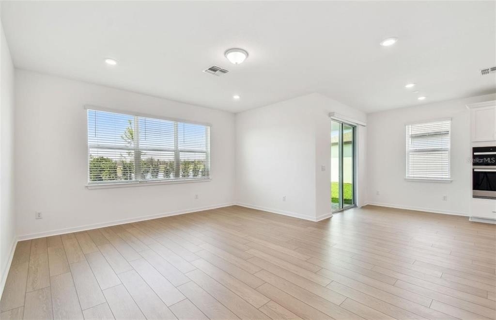 6741 Michael Favor Way - Photo 5
