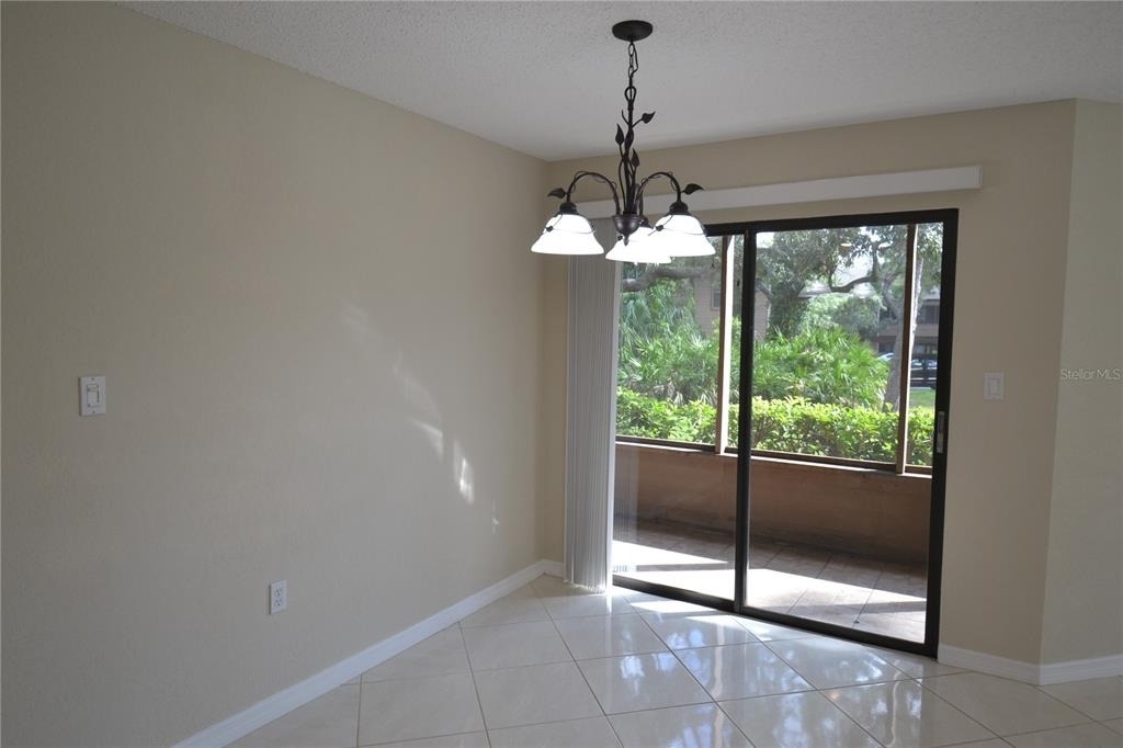 605 Lennox Road W - Photo 5