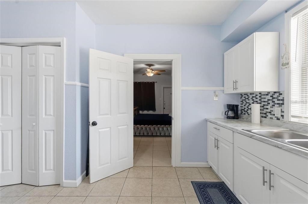 10107 N Aster Avenue - Photo 15