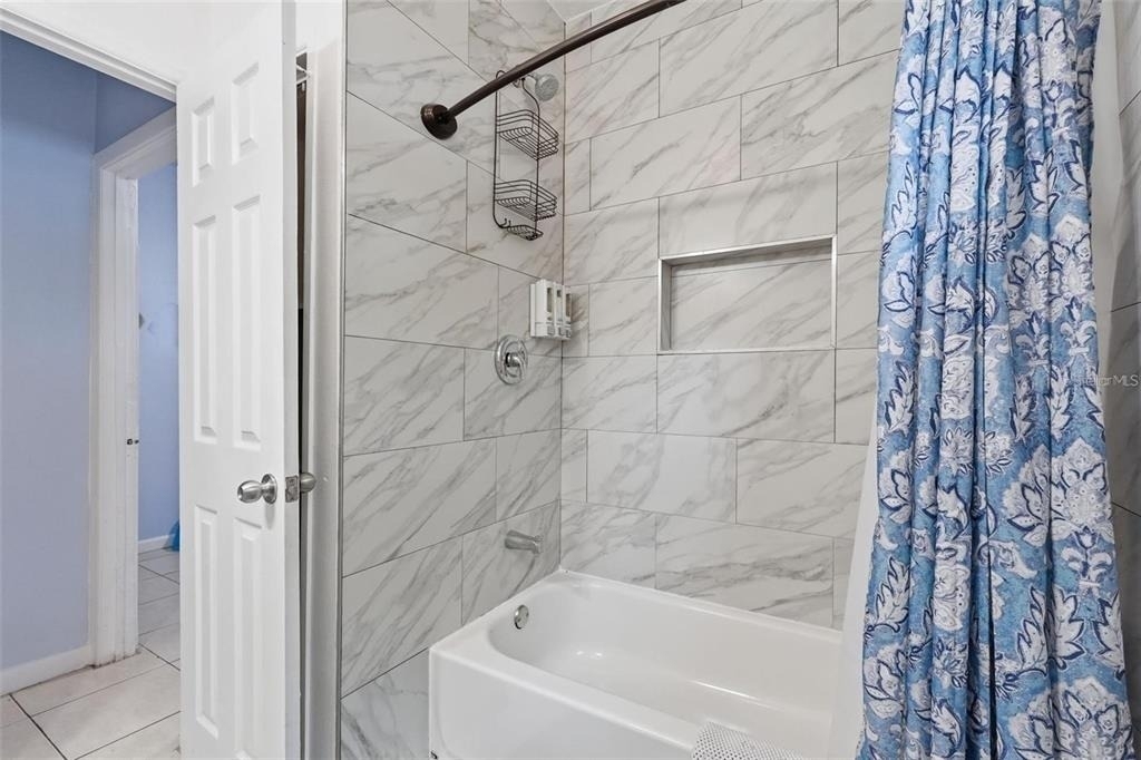 10107 N Aster Avenue - Photo 7