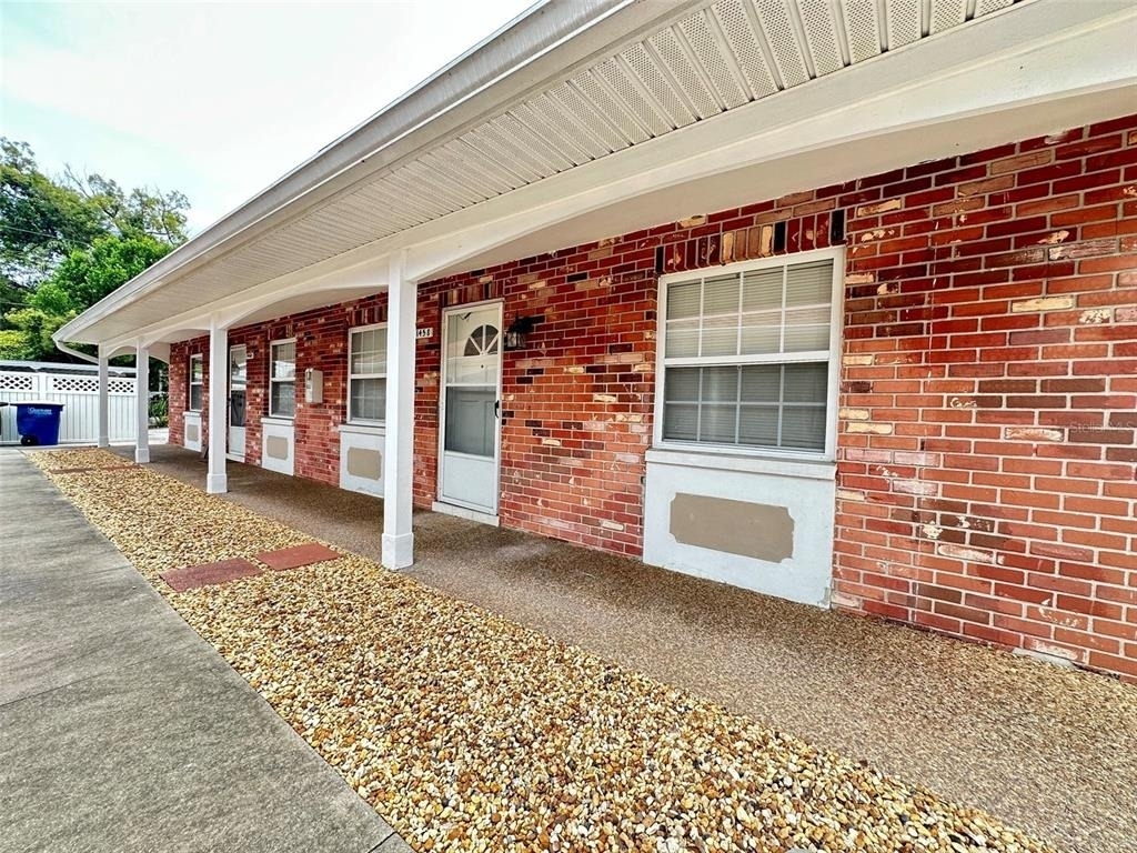 1458 Cleveland Street - Photo 0