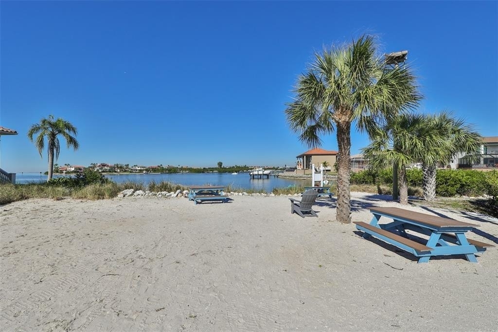 929 Symphony Isles Boulevard - Photo 56
